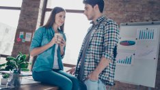 4 зодии, които ще се свържат със стара любов преди края на годината