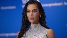 Ким Кардашян: Трябва контрол на оръжията, бясна съм!