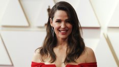 Пълна промяна – Дженифър Гарнър смени прическата