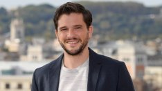 Кит Харингтън се завръща в света на „Игра на тронове“