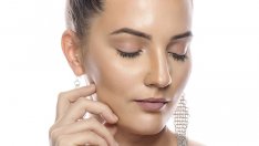 Мицеларната вода - как действа и как да я използваме?