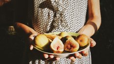 6 невероятни ползи от смокините за вашата кожа