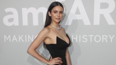 Нина Добрев отпразнува олимпийското класиране на Шон Уайт