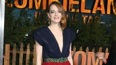 Ема Стоун отложи сватбата си в последния момент