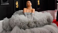 Ариана Гранде споделя вдъхновението зад козметичната си марка
