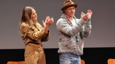 Брад Пит коментира внезапната целувка с Марго Роби