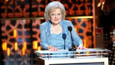 Родният град на Бети Уайт ще отбележи стотната ѝ годишнина