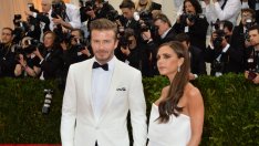 Лукс и плуване със смокинги – Дейвид Бекъм с ново щуро парти за 50-тия си рожден ден