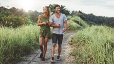 Във форма за лятото: 6 ползи от ходенето