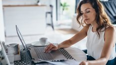 Как да се справите отлично, когато мразите работата си   