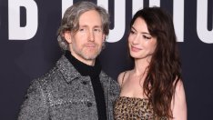 Ан Хатауей е все така влюбена в съпруга си Адам Шулман 