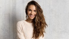 Нови прически – топъл шоколад е най-добрият цвят за брюнетките