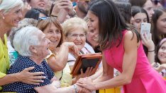 Каква е тайната на изваяните ръце на кралица Летисия?