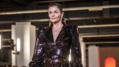 Хелена Кристенсен показа перфектно тяло в модно издание