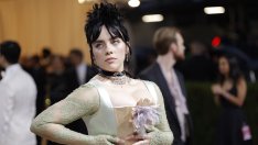 Били Айлиш мразела себе си и тялото си през тийнейджърските години