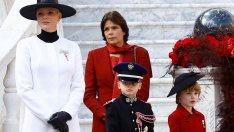 Изящество в бяло – принцеса Шарлийн на Националния ден на Монако 