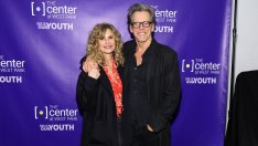 Кевин Бейкън и Кира Седжуик се събират на екран