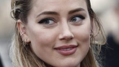 Амбър Хърд празнува 6 месеца майчинство