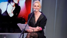 Тоалетите на Кристен Стюарт в „Спенсър“ разказват своя собствена история