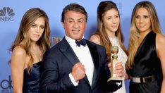 Горд татко – Силвестър Сталоун позира с трите си пораснали дъщери