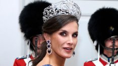 Кралица Летисия изглежда невероятно на новия си портрет, направен от Ани Лейбовиц