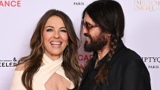 Влюбени – неочакваната романтика между Лиз Хърли и Били Рей Сайръс се разгаря