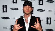 Machine Gun Kelly на червения килим: Не с Меган, а с другата важна дама в живота си