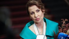 ДесиСлава, Глория и Илияна Раева показаха внучките си за Коледа