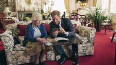 Напук на „Мегзит“, принц Хари си остава любимият внук на кралицата