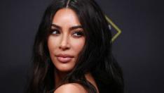 Пълна промяна: Ким Кардашян с червена коса 