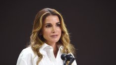 Кралска семейна приказка – щастливата кралица Рания показа сладкото си внуче