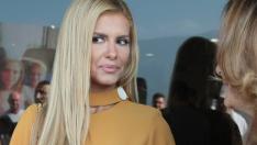 След прическата – с по-чип нос ли е Анелия? 