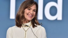 Дженифър Гарнър демонстрира супер интензивната си тренировка – джазерсайз 