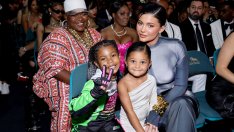 За първи път – Кайли Дженър на корицата на Vogue с двете си деца