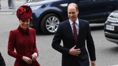 Приятели на Кейт Мидълтън и принц Уилям ги защитиха от Меган Маркъл и принц Хари