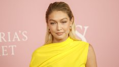 Джиджи Хадид прикова погледите с магическа рокля