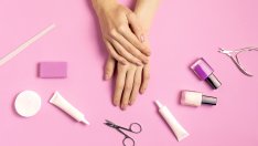 Красота у дома – как да се грижите за кожичките на ноктите