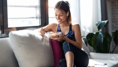 Здравословна закуска – най-добрите храни за старт на деня