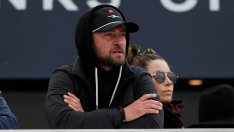 Папараци заснеха Тимбърлейк опасно близо до красива актриса