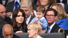 Принцесите сестри Беатрис и Юджийн показаха синовете си