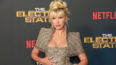 Нарочно ли е – 21-годишната Мили Боби Браун заприлича на 40-годишна