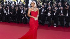 Скандал в Кан – Кели Роуланд се разкрещя на червения килим