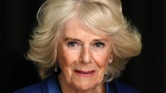 Херцогиня Камила изпрати тайно съобщение до Меган Маркъл