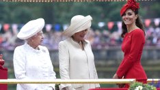 Кралицата подарила куче на Камила преди брака ѝ с Чарлз 