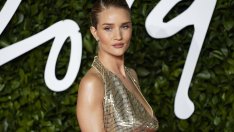 Мода за бременни - в гардероба на Роузи Хънтингтън-Уайтли