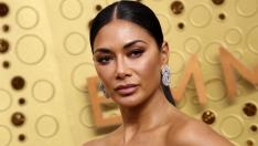 Спорт вкъщи: 10-минутната тренировка на Никол Шерцингер