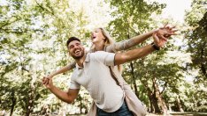 Три зодии, които ще срещнат любовта тази зима