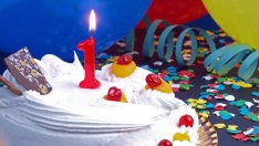 VenZy отбеляза първия рожден ден на сина си