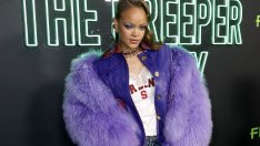 Риана се завърна на червения килим в готиното кожено палто