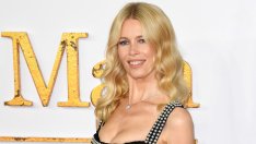 Чар по две: Клаудия Шифър заведе котката си Чип в телевизионно шоу